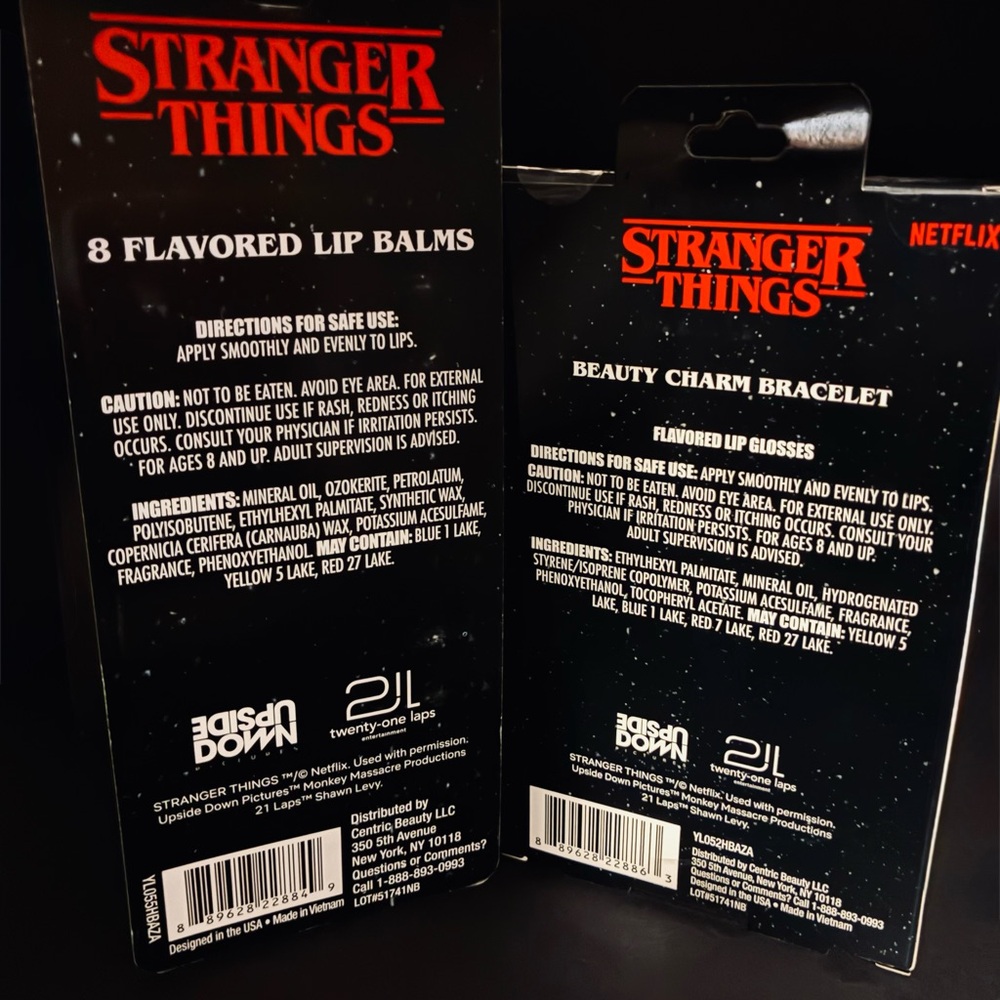 Stranger Things LIMITED EDITION Bracelet & Lip Gloss Set AND 8 Piece Lip Balms! - Picture 2 of 6